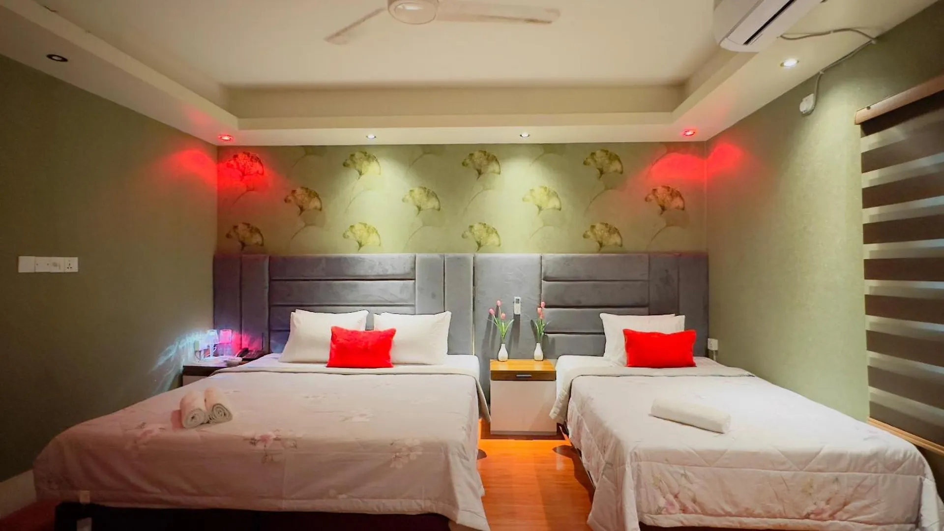 Rezala Sweet Home Uttara Bailjuri 0*,  Bangladesh